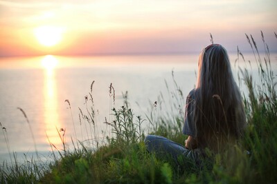 Link to: https://www.actmindfully.com.au/free-stuff/free-audio/